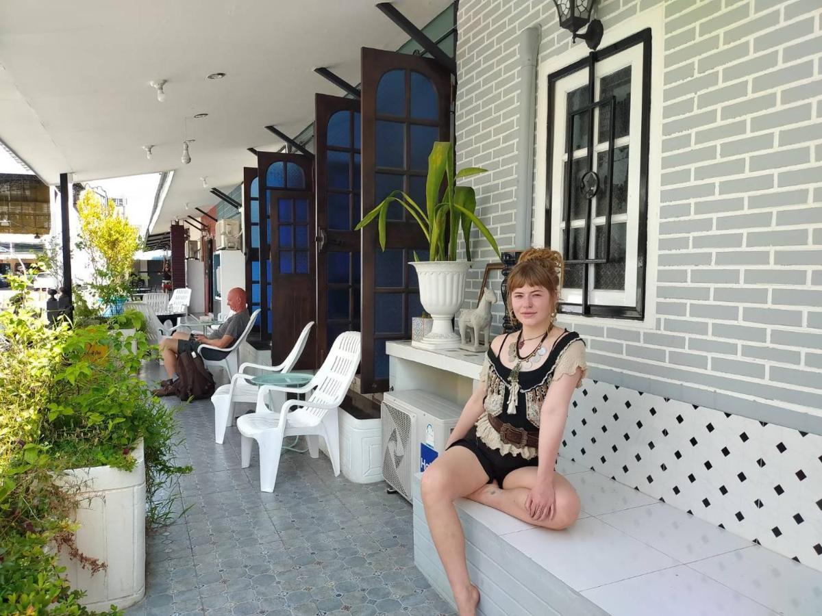 At Night Hotel Chumphon Luaran gambar